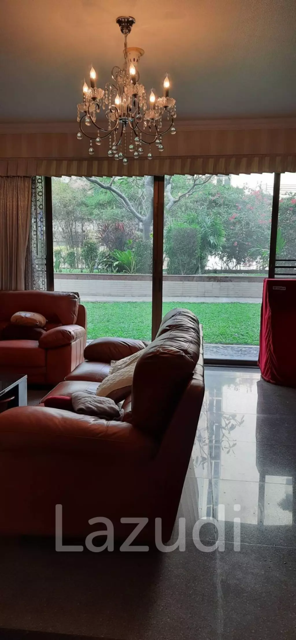 2 Bed 3 Bath  179 SQ.M. at Chidlom Place