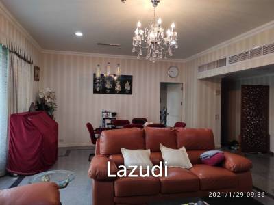 2 Bed 3 Bath  179 SQ.M. at Chidlom Place