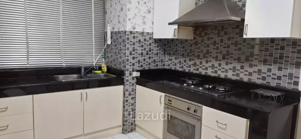 2 Bed 3 Bath  179 SQ.M. at Chidlom Place