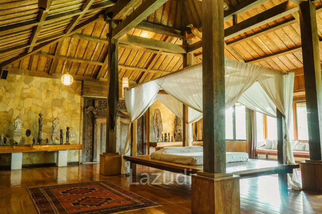 GREAT DEAL!! ENCHANTING TEAK VILLA WITH ENDLESS POTENTIAL IN BERAWA