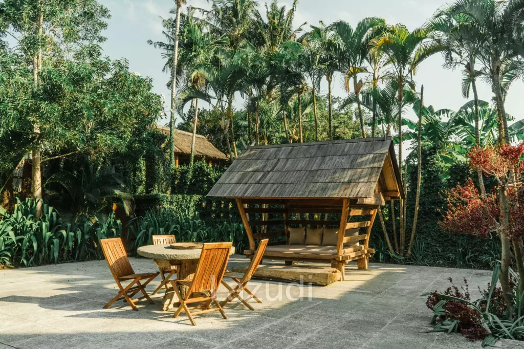 GREAT DEAL!! ENCHANTING TEAK VILLA WITH ENDLESS POTENTIAL IN BERAWA