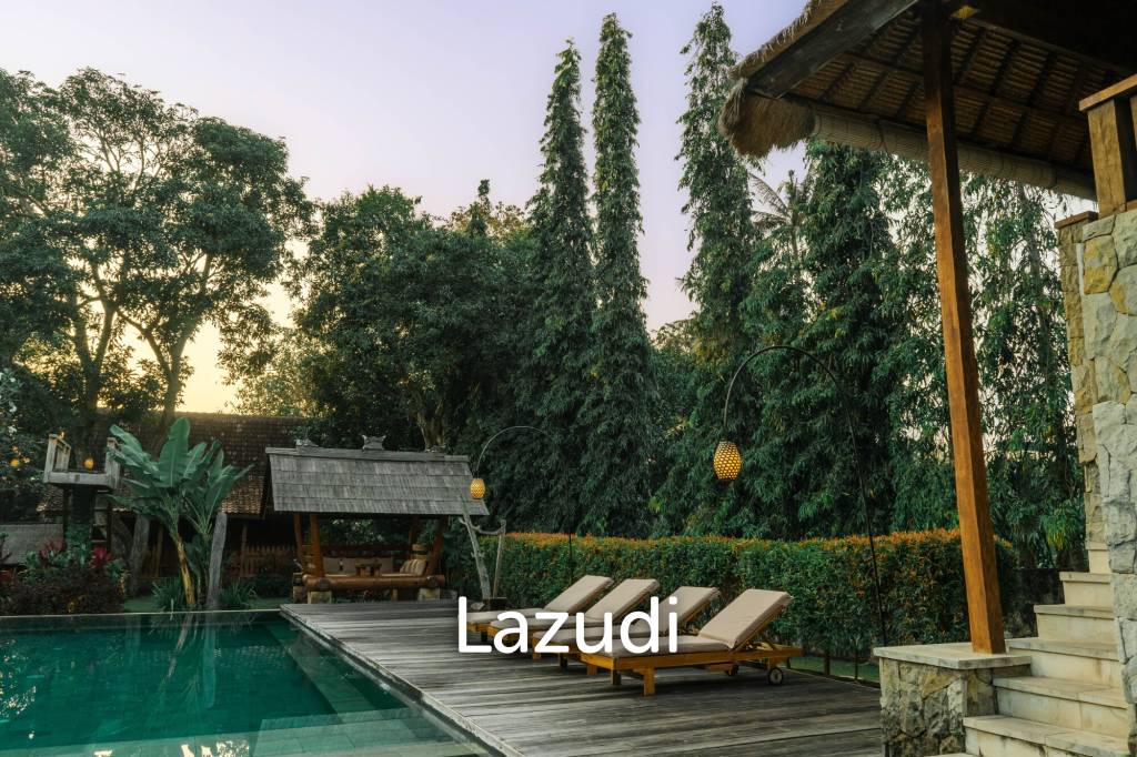 GREAT DEAL!! ENCHANTING TEAK VILLA WITH ENDLESS POTENTIAL IN BERAWA
