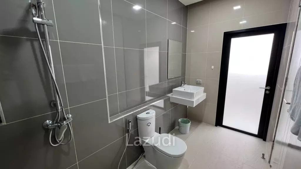 2 Beds 2 Baths 126 SQ.M. The Maple Pattaya