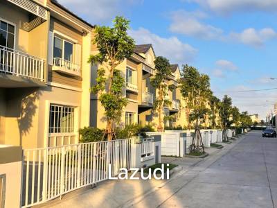3 Bed 2 Bath 134 SQ.M The Village 3 Bang Na-Wong Waen