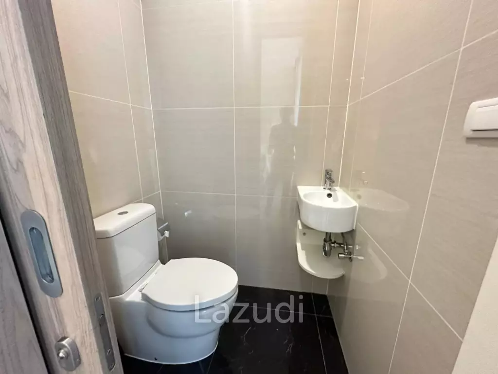 Studio 1 Bathroom 33 SQ.M Park Origin Phrom Phong