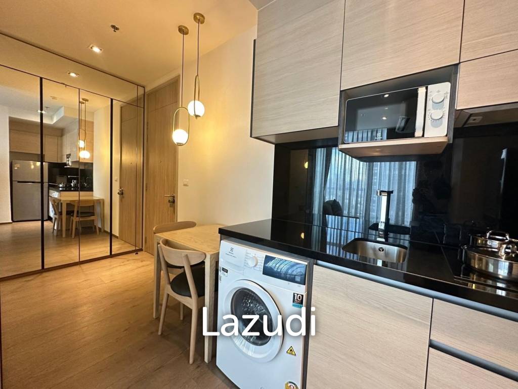 Studio 1 Bathroom 33 SQ.M Park Origin Phrom Phong