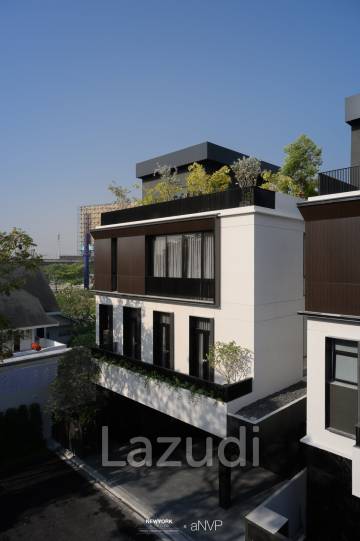 Luxury Detached House in Arna Rama 9, Hua Mak, Bangkok