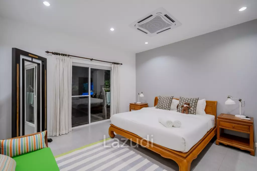 ORCHID PALM HOMES 1 : Large high quality 4 bed pool villa near town centre