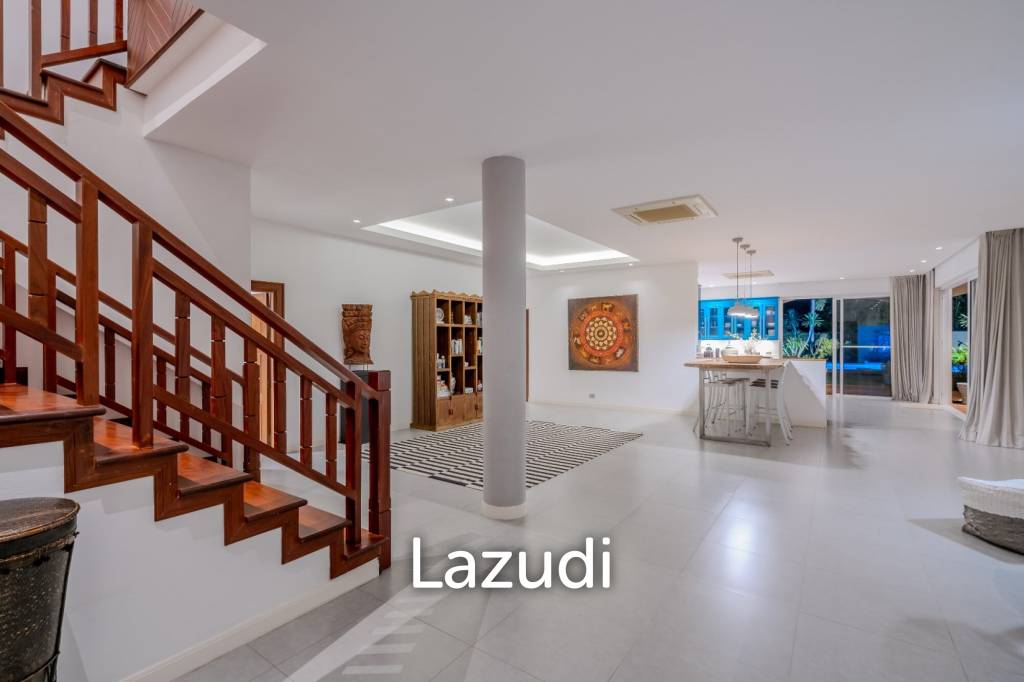 4,200 Sqm 4 Bed 6 Bath Villa For Sale