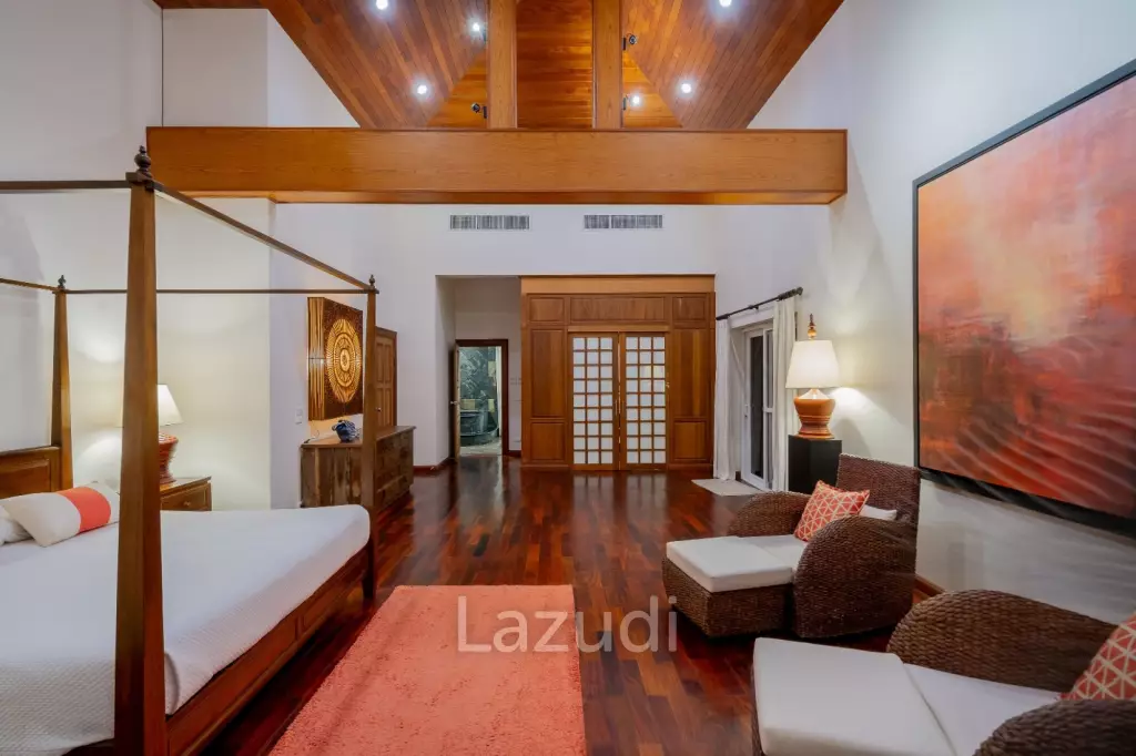 ORCHID PALM HOMES 1 : Large high quality 4 bed pool villa near town centre