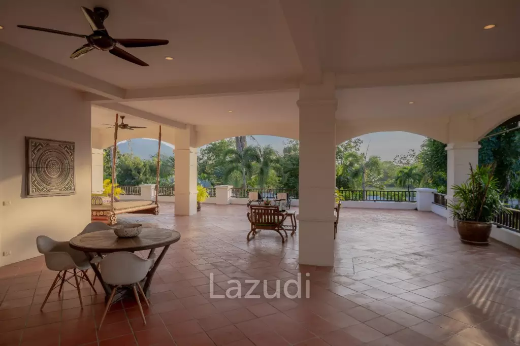 ORCHID PALM HOMES 1 : Large high quality 4 bed pool villa near town centre