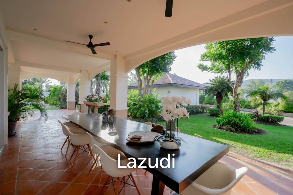 4,200 Sqm 4 Bed 6 Bath Villa For Sale