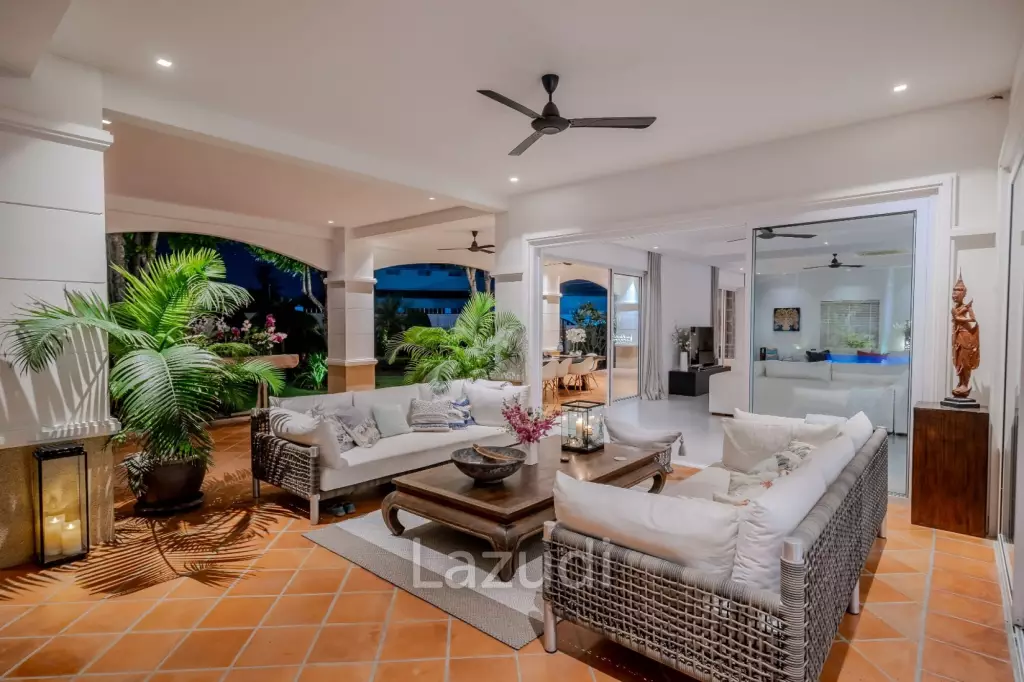 ORCHID PALM HOMES 1 : Large high quality 4 bed pool villa near town centre