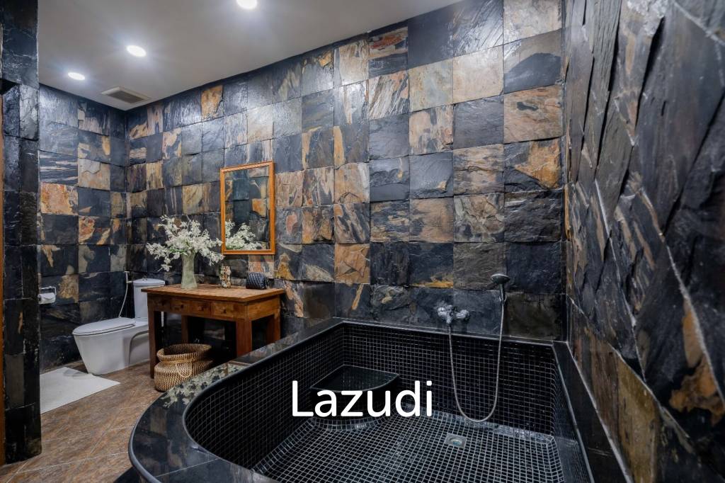 4,200 Sqm 4 Bed 6 Bath Villa For Sale