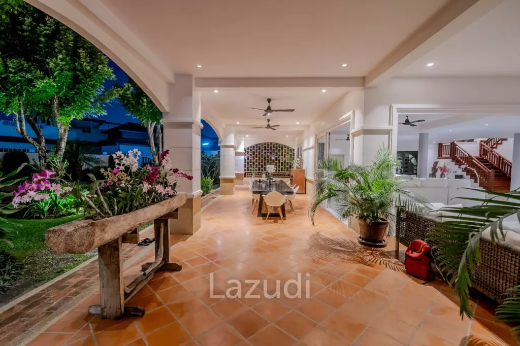ORCHID PALM HOMES 1 : Large high quality 4 bed pool villa near town centre