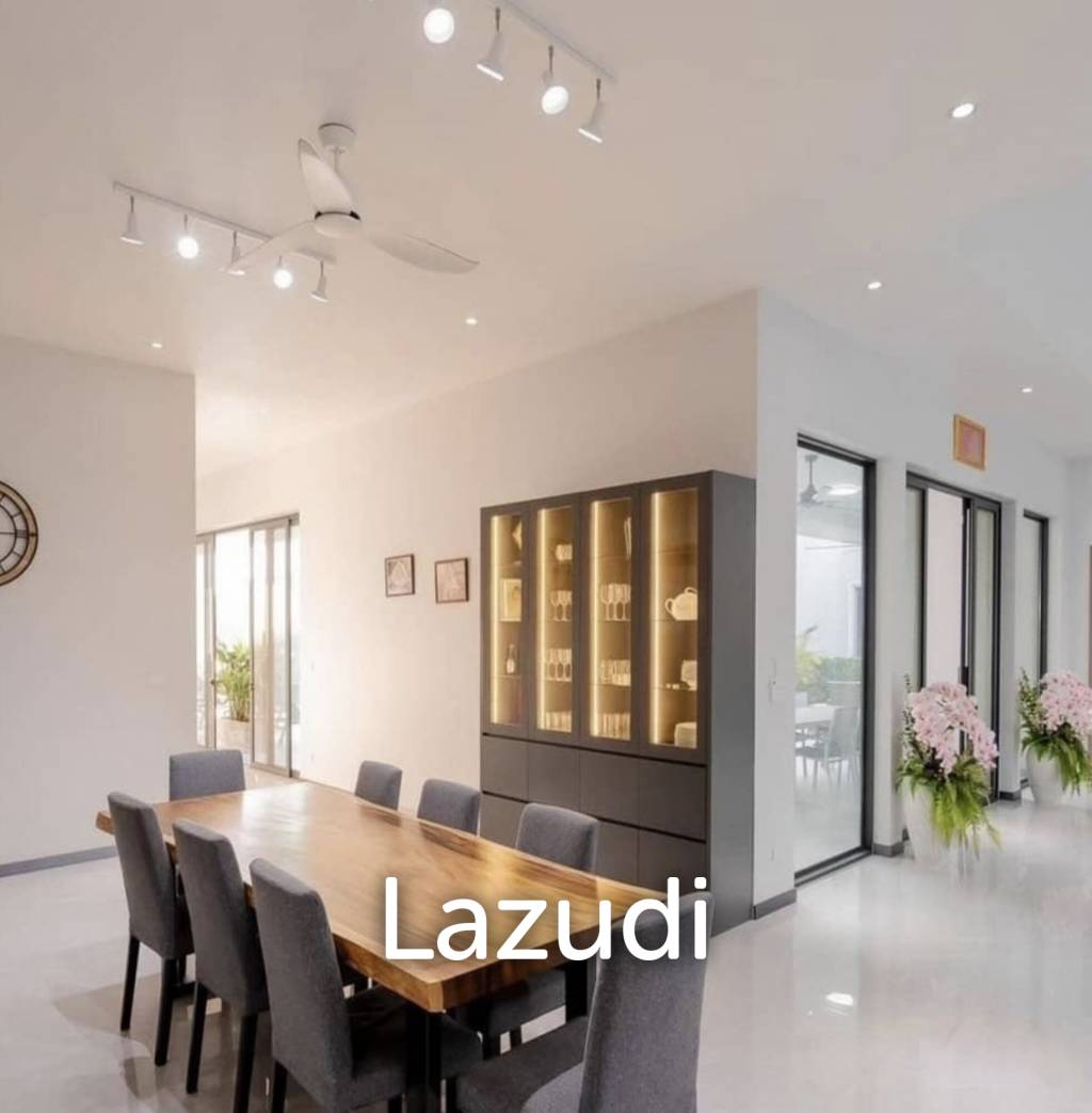 2,400 Sqm 5 Bed 6 Bath Villa For Sale