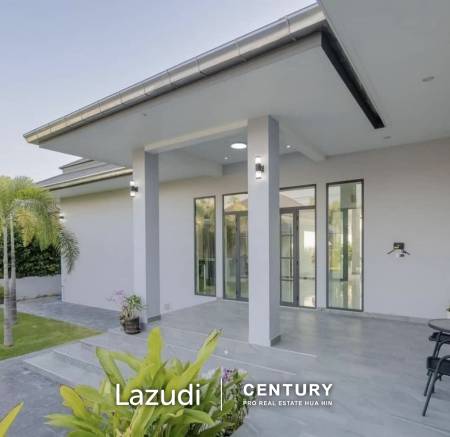 PALM HILLS RESIDENCES : 5 Bed quality Pool Villa over looking feature lake PALM HILLS RESIDENCES : 5 Bed quality Pool Villa over looking feature lake