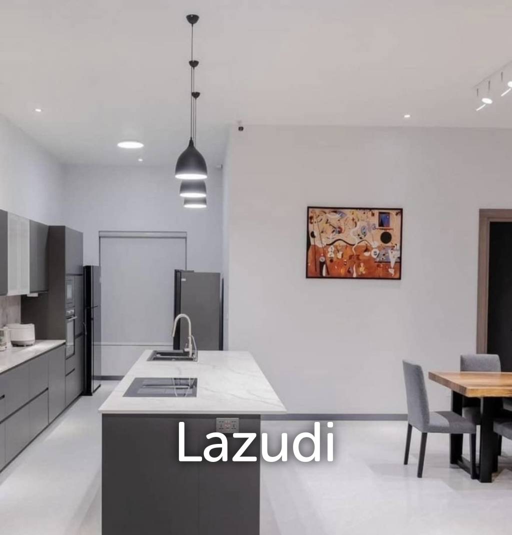 2,400 Sqm 5 Bed 6 Bath Villa For Sale