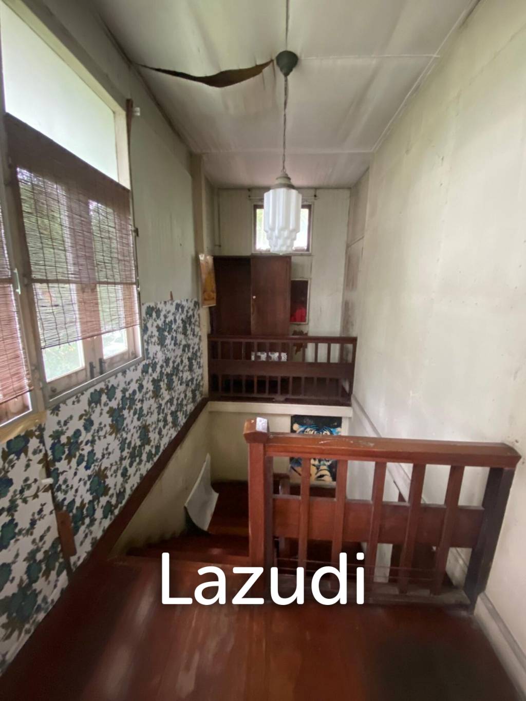 Standalone House Across International School in Soi 36 Thong Lo—Perfect for Clinic, Café, or Showroom