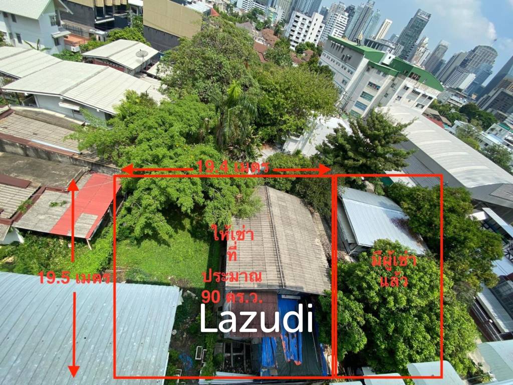 Standalone House Across International School in Soi 36 Thong Lo—Perfect for Clinic, Café, or Showroom