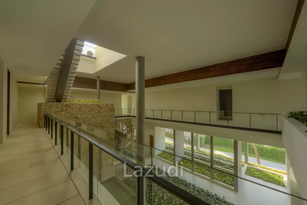 6 Bed 1,734 SQ.M Samujana Villas