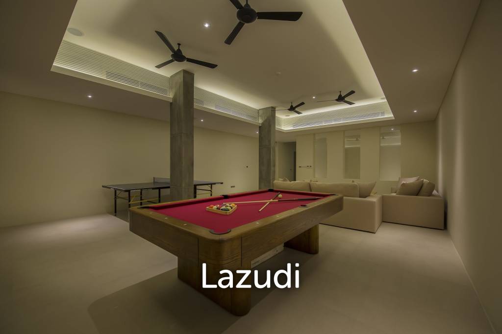 6 Bed 1,734 SQ.M Samujana Villas