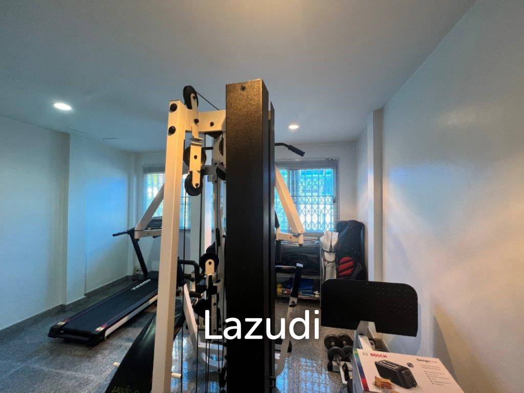 500 Sqm 4 Bed House For Sale