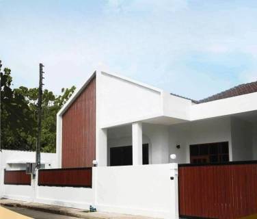 Renovated 3-Bedroom House In Chalong
