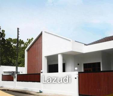 Renovated 3-Bedroom House In Chalong