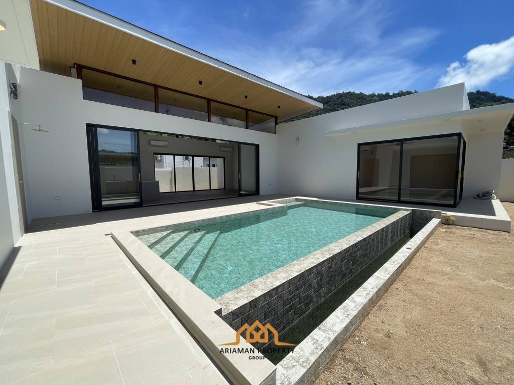 Luxurious Modern Villa with Pool in Lamai