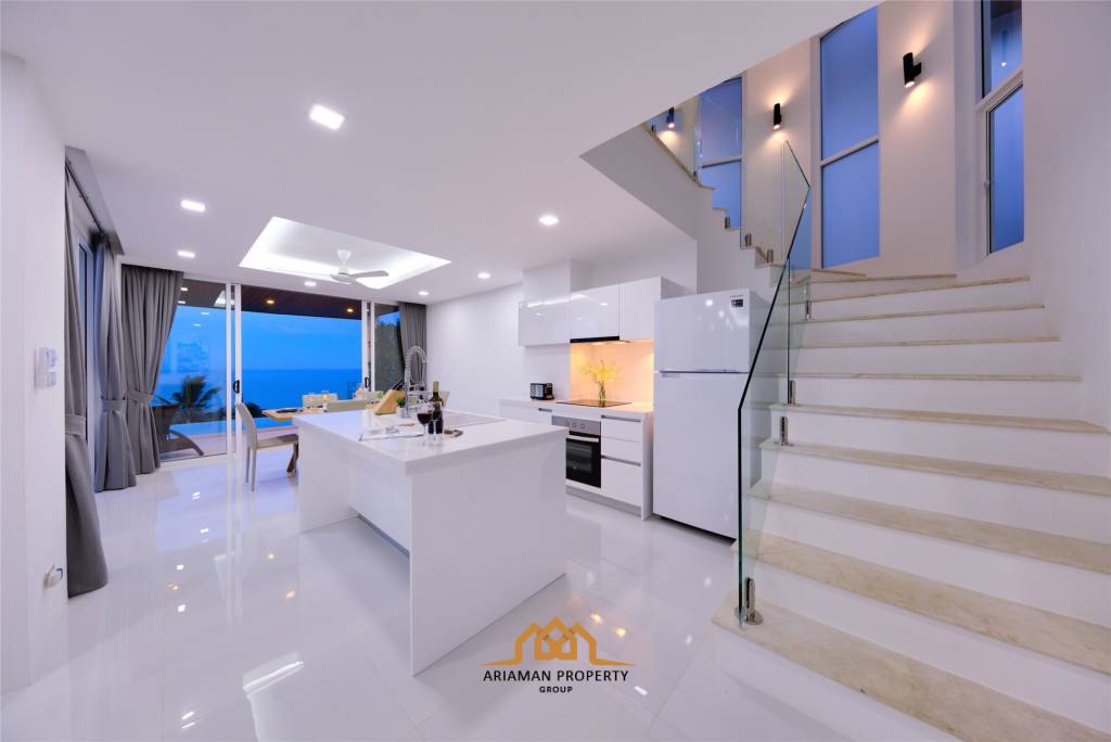 Modern Villa in Secure Estate with Panoramic Views