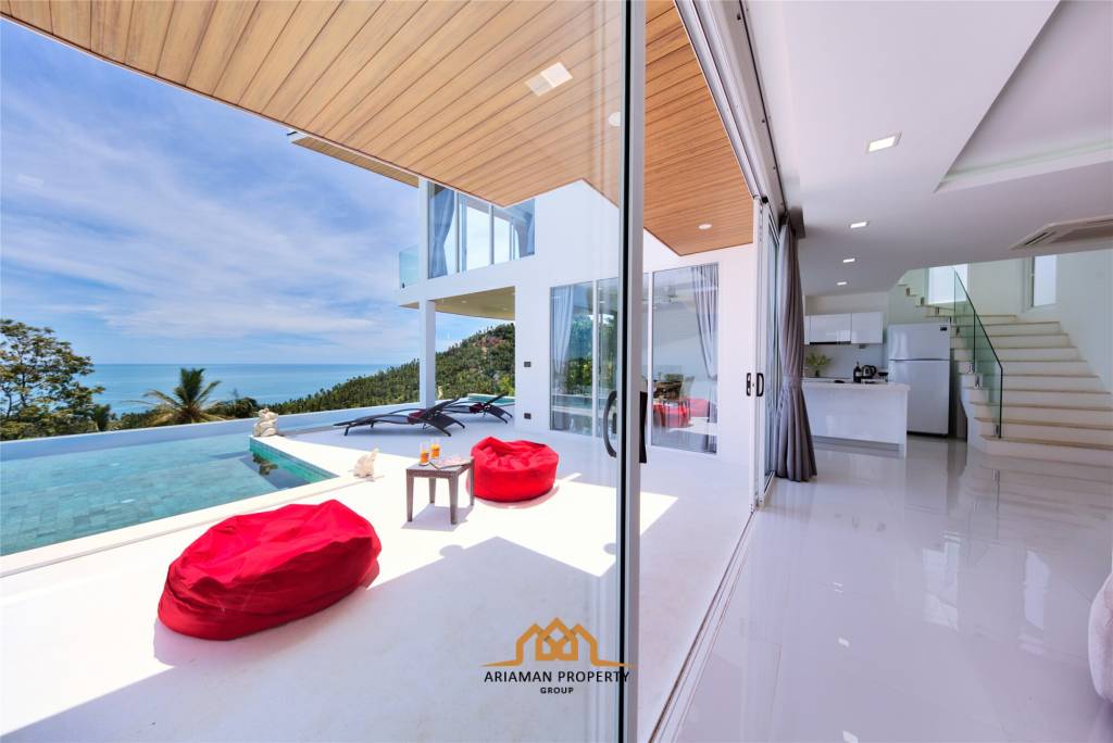 Modern Villa in Secure Estate with Panoramic Views