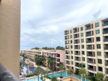 Marrakesh Condo: 1 Bed condo with Pool Views