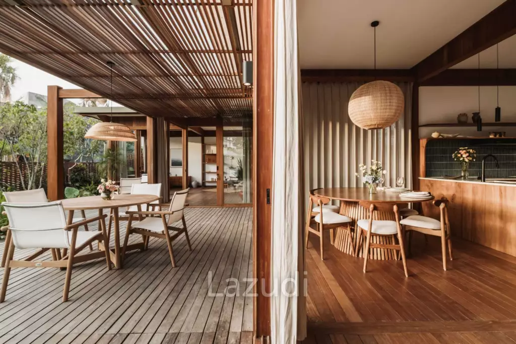 Sustainable 5 Bedroom Prefab Villa in Tranquil Tumbak Bayuh, Luxury and Eco-Friendly Living