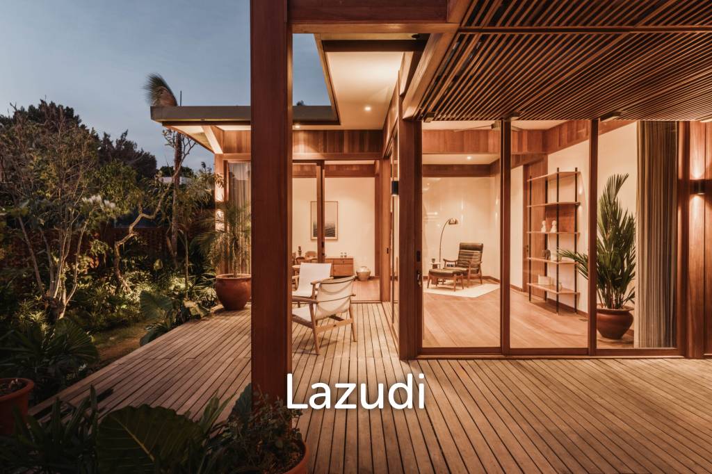 Sustainable 5 Bedroom Prefab Villa in Tranquil Tumbak Bayuh, Luxury and Eco-Friendly Living
