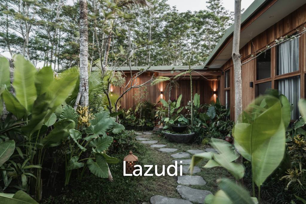 Sustainable 5 Bedroom Prefab Villa in Tranquil Tumbak Bayuh, Luxury and Eco-Friendly Living