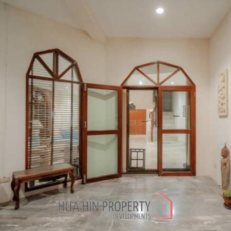 CRYSTAL VIEW  : 2 storey 3 bed pool villa