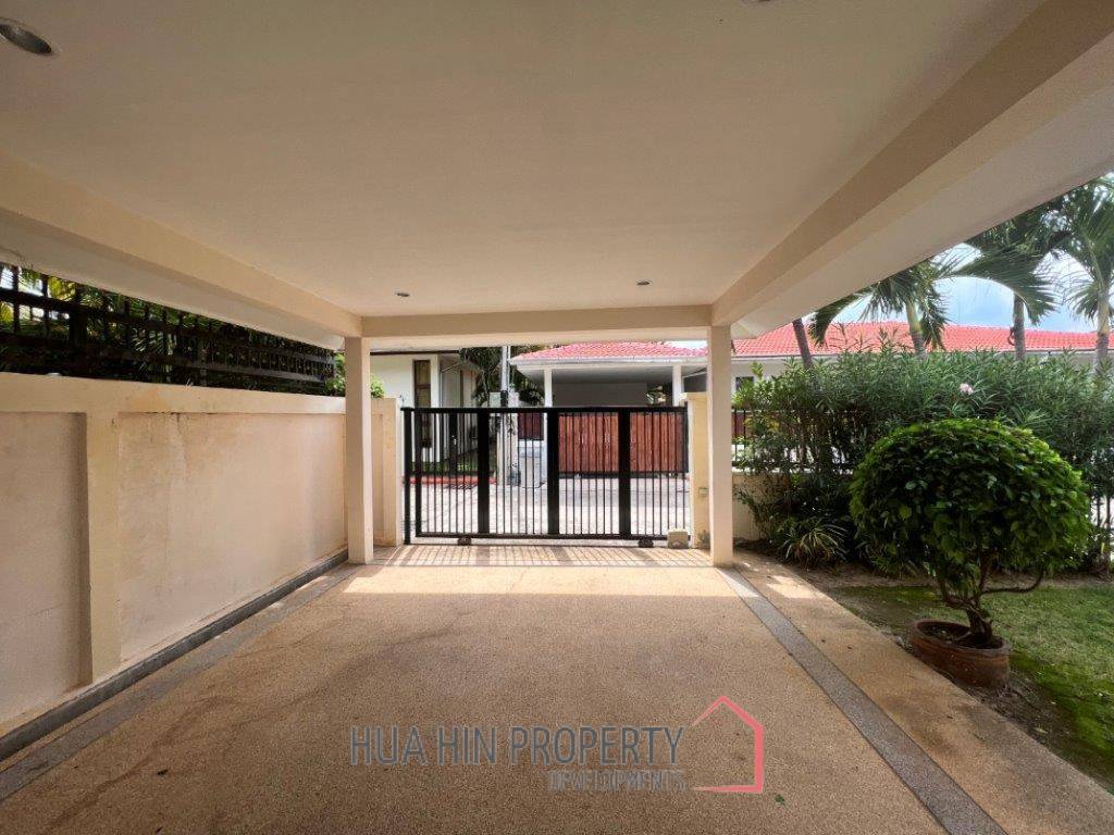 CRYSTAL VIEW  : 2 storey 3 bed pool villa