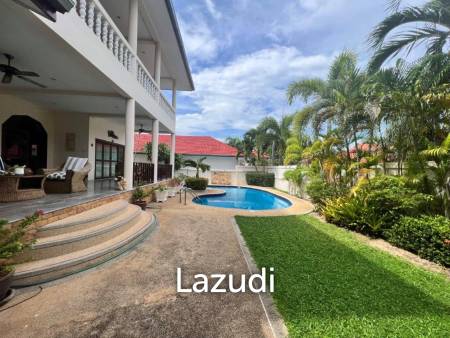 CRYSTAL VIEW  : 2 storey 3 bed pool villa