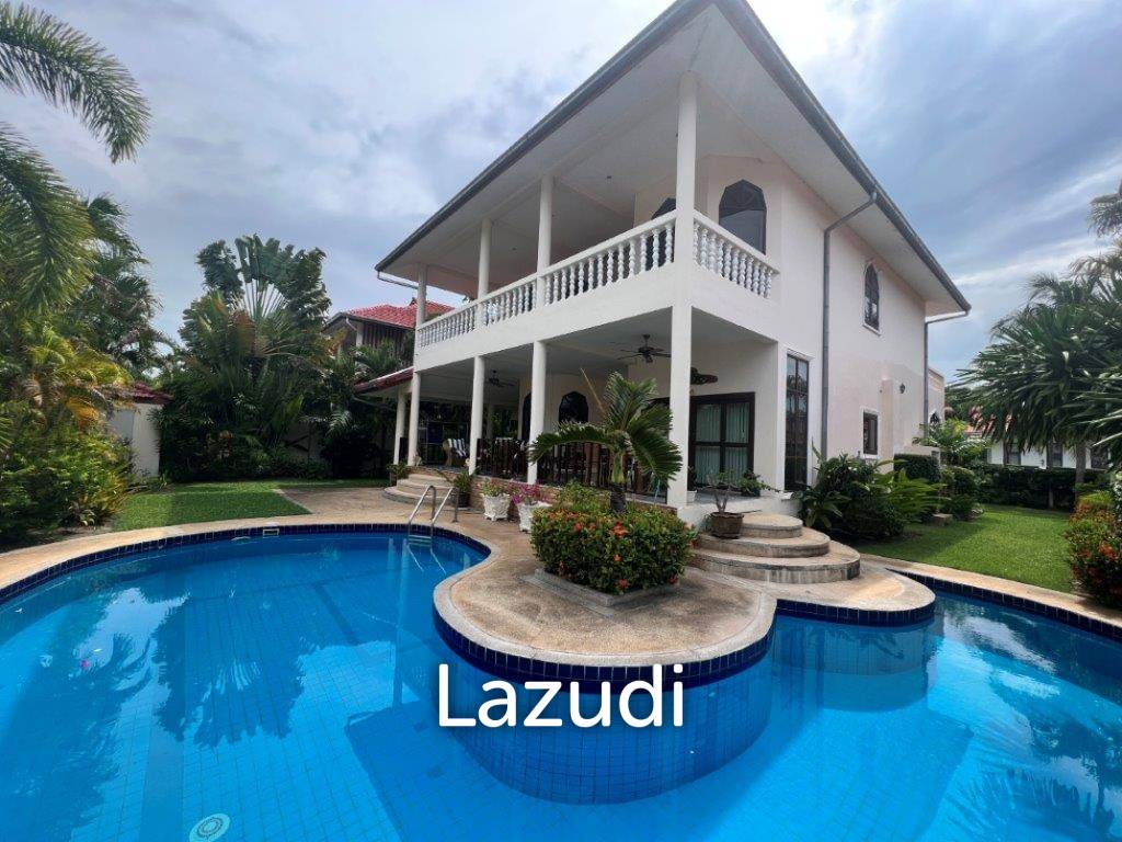 CRYSTAL VIEW  : 2 storey 3 bed pool villa