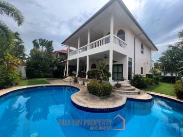 CRYSTAL VIEW  : 2 storey 3 bed pool villa