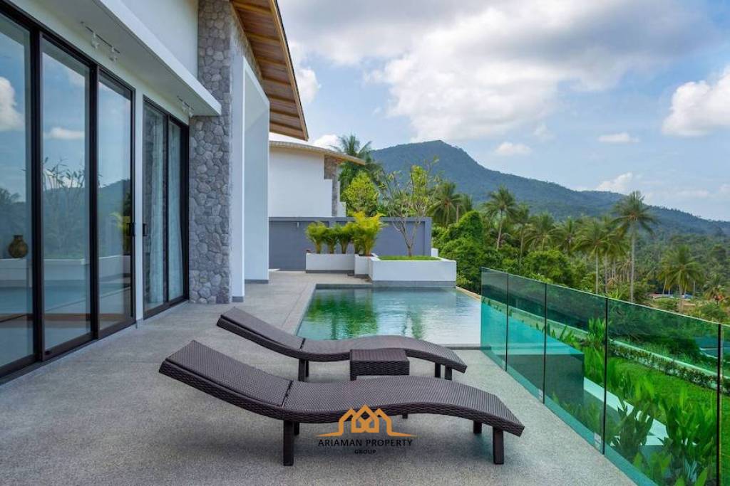 Ready-to-move-in Sea View Villa in Mae Nam, Koh Samui