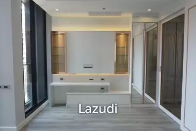 1 Bed 1 Bath 52 SQ.M. Noble Ploenchit