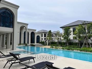 4 Beds 5 Baths 300 SQ.M. Arcade By Patta