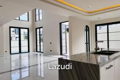 4 Beds 5 Baths 300 SQ.M. Arcade By Patta