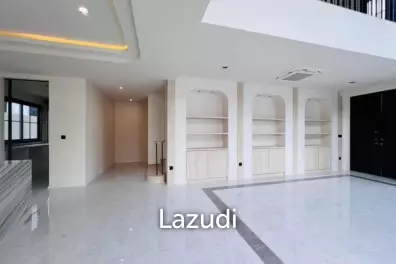 4 Beds 5 Baths 300 SQ.M. Arcade By Patta