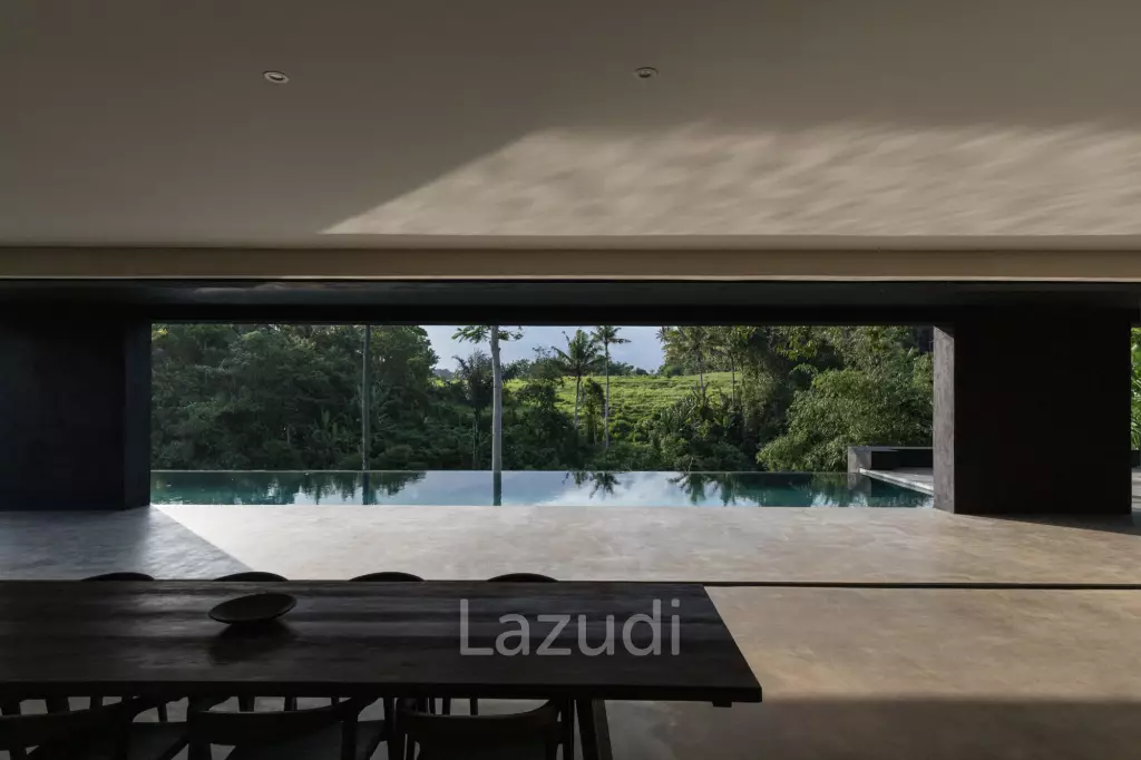 STYLISH VILLA WITH JUNGLE, RIVER, AND RICE FIELD VIEWS IN KEDIRI