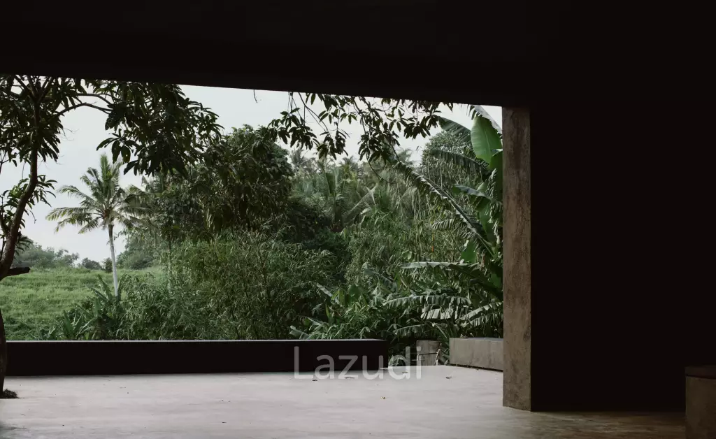 STYLISH VILLA WITH JUNGLE, RIVER, AND RICE FIELD VIEWS IN KEDIRI