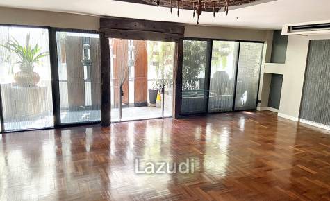 4 Bed 4 Bath 277 SQ.M Baan Sathorn Condominium