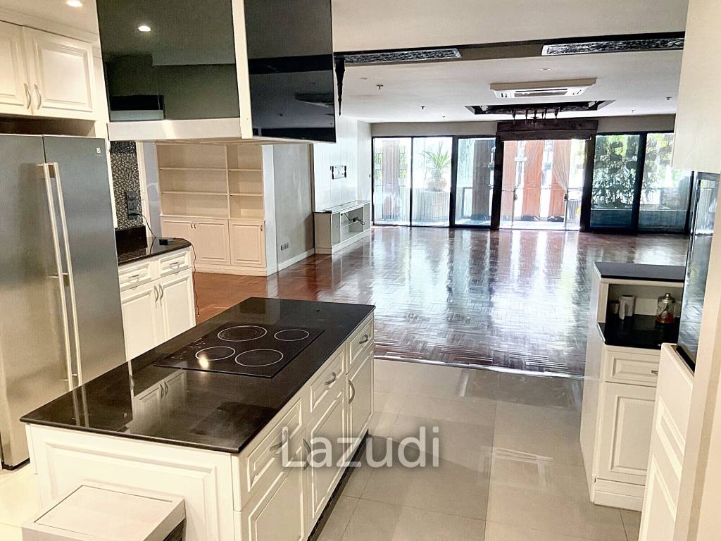 4 Bed 4 Bath 277 SQ.M Baan Sathorn Condominium